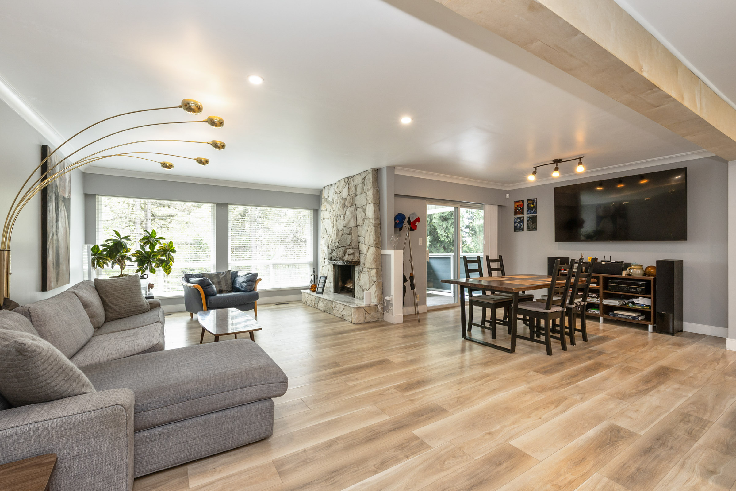 320 Gloucester Court Coquitlam for sale